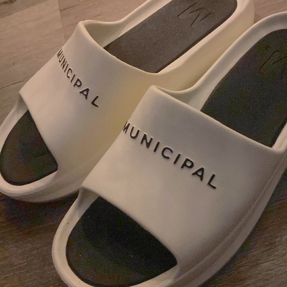 NWT [Municipal] Podium M.Float Slides Sandals White/Black Men’s Sz 11 w Dustbag! - Picture 7 of 15